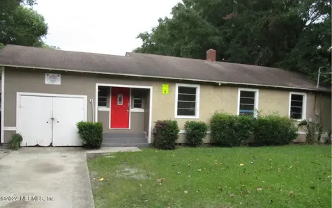 5375 Shen Avenue Jacksonville FL 32205