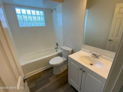 1615 Oak Ridge Drive W Jacksonville FL 32225