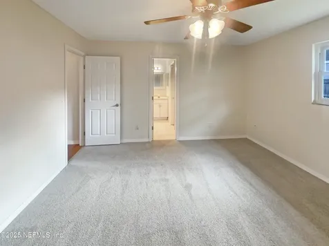 1615 Oak Ridge Drive W Jacksonville FL 32225