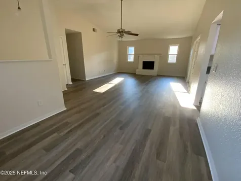 1615 Oak Ridge Drive W Jacksonville FL 32225