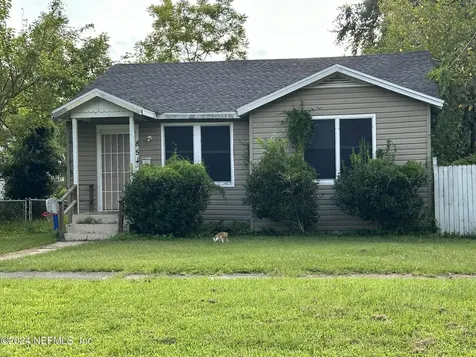 854 Mackinaw Street Jacksonville FL 32254