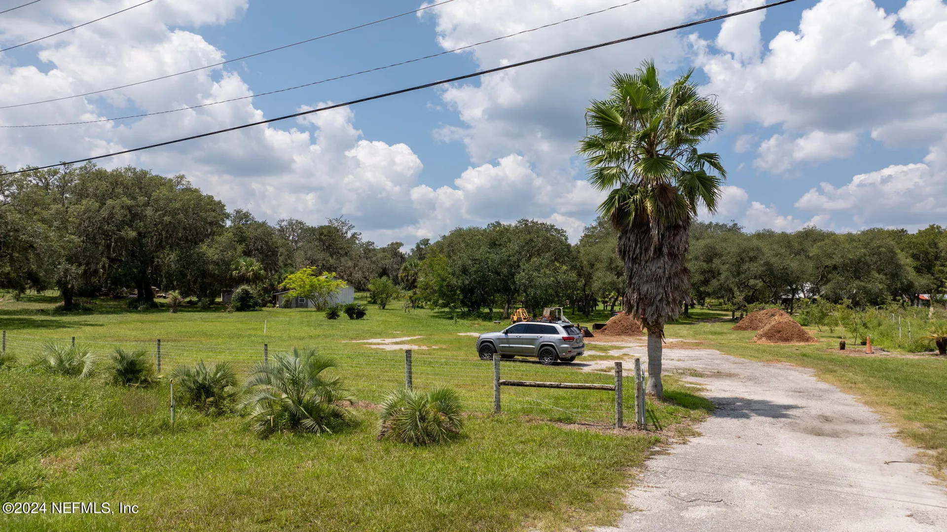 1119 S Highway 17 Satsuma FL 32189