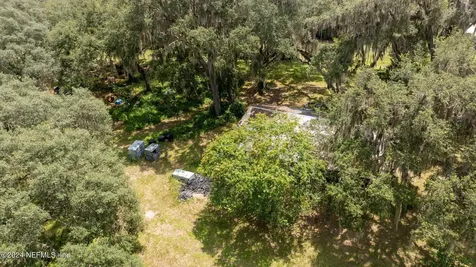 1119 S Highway 17 Satsuma FL 32189