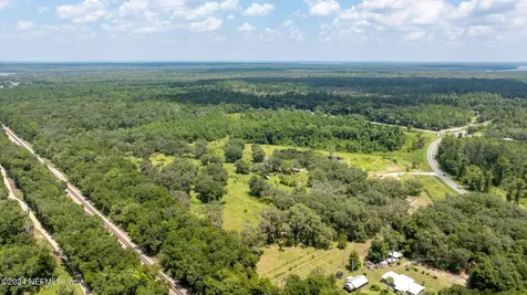 1119 S Highway 17 Satsuma FL 32189
