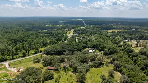 1119 S Highway 17 Satsuma FL 32189