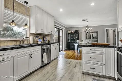 7131 Andalusia Avenue Jacksonville FL 32217