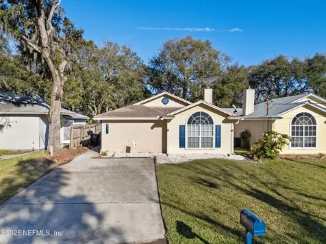 571 Camelia Street Atlantic Beach FL 32233