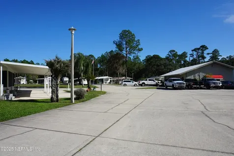 1074 Front Lots 98 & 99 Street Welaka FL 32193