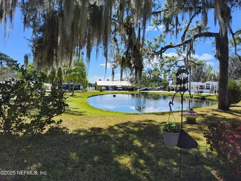 1074 Front Lots 98 & 99 Street Welaka FL 32193