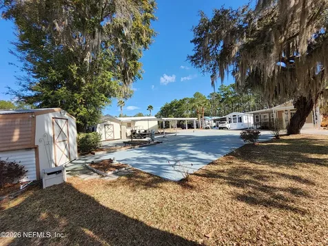 1074 Front Lots 98 & 99 Street Welaka FL 32193