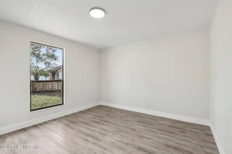 8272 Spring Lake Court Jacksonville FL 32210