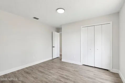 8272 Spring Lake Court Jacksonville FL 32210