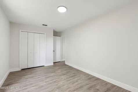 8272 Spring Lake Court Jacksonville FL 32210