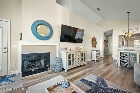 14452 Pelican Bay Court Jacksonville FL 32224