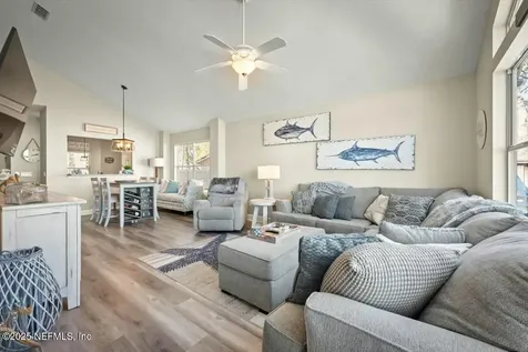 14452 Pelican Bay Court Jacksonville FL 32224