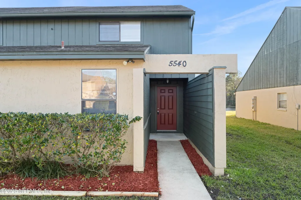 5540 Greatpine Lane S Jacksonville FL 32244