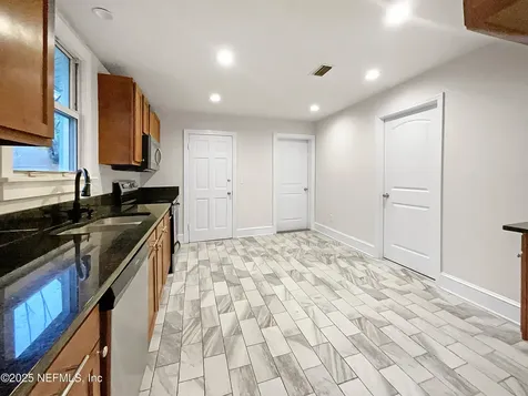 4513 Astral Street Jacksonville FL 32205