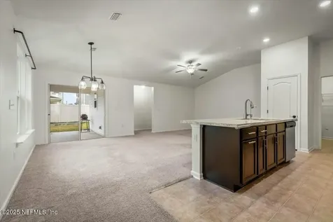 8123 Barley Way Jacksonville FL 32222