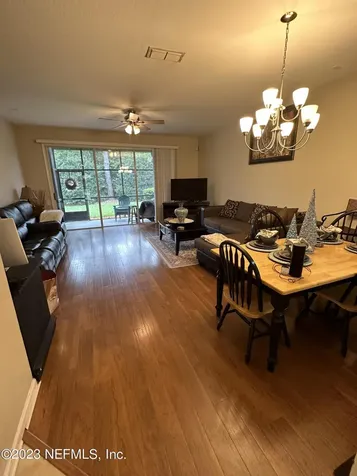 7472 Scarlet Ibis Lane Jacksonville FL 32256