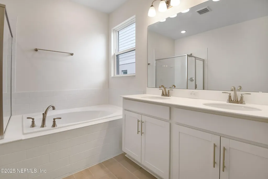 1742 Carnelian Street Deland FL 32720