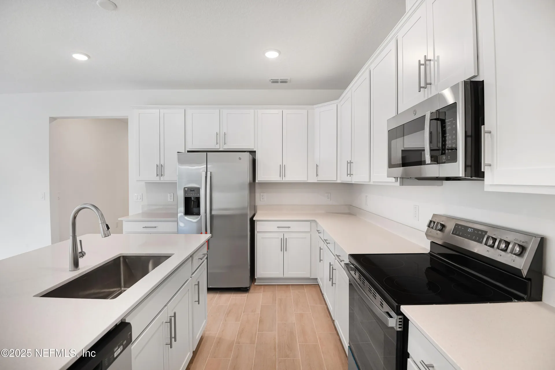 1742 Carnelian Street Deland FL 32720