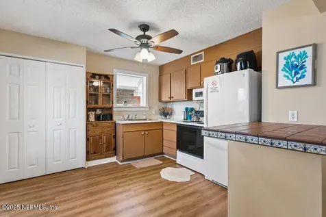 218 Cedar Street Neptune Beach FL 32266