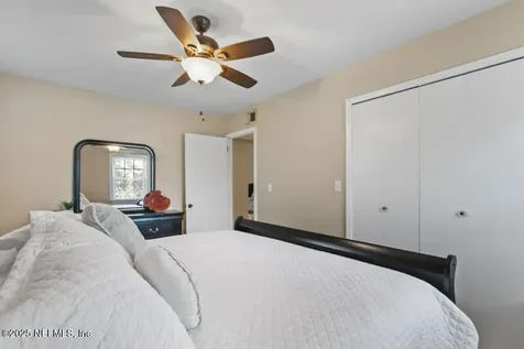 218 Cedar Street Neptune Beach FL 32266