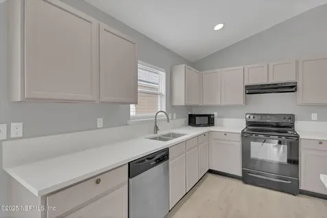 305 Brookchase Lane W Jacksonville FL 32225