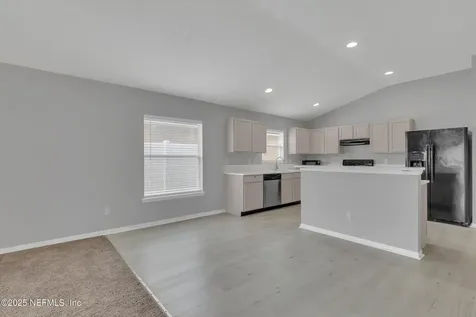 305 Brookchase Lane W Jacksonville FL 32225
