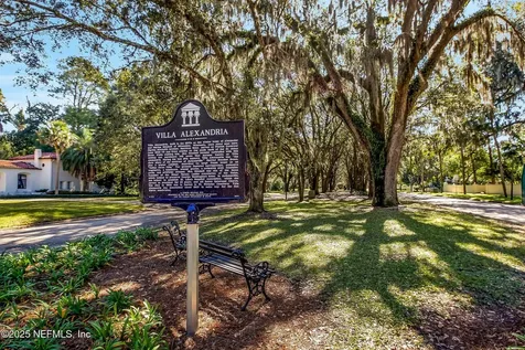 1231 Preston Place Jacksonville FL 32207