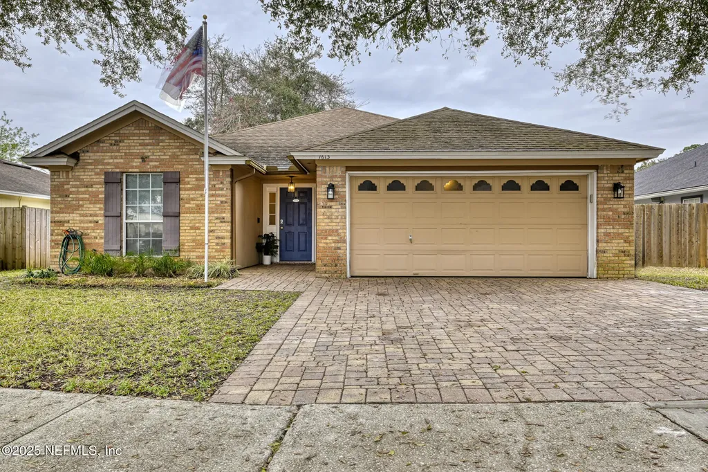 7613 Fawn Lake Drive S Jacksonville FL 32256
