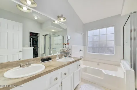 7613 Fawn Lake Drive S Jacksonville FL 32256