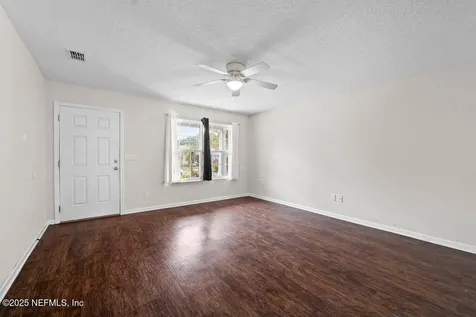 5139 Birkenhead Road Jacksonville FL 32210