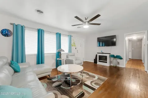 4536 Jammes Road Jacksonville FL 32210