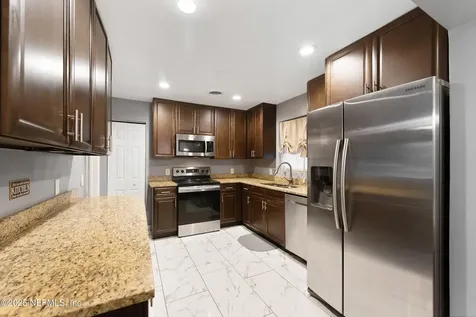 4536 Jammes Road Jacksonville FL 32210