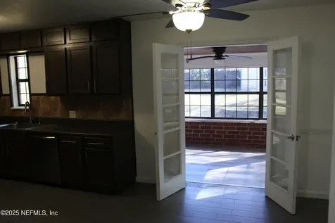 5938 Lake Ridge Avenue Jacksonville FL 32211