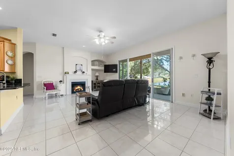 388 Martin Lakes Drive W Jacksonville FL 32220