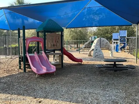 388 Martin Lakes Drive W Jacksonville FL 32220