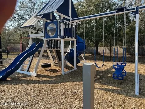 388 Martin Lakes Drive W Jacksonville FL 32220