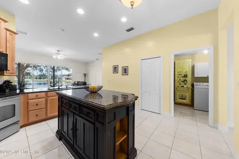388 Martin Lakes Drive W Jacksonville FL 32220