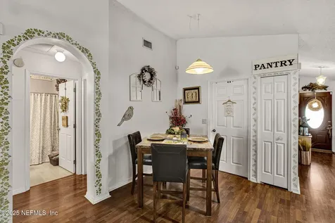 7660 Pilgrims Trace Drive Jacksonville FL 32244