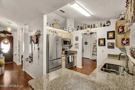 7660 Pilgrims Trace Drive Jacksonville FL 32244