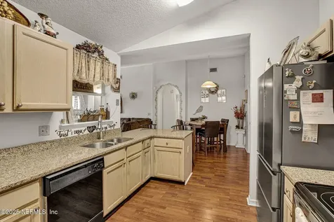 7660 Pilgrims Trace Drive Jacksonville FL 32244
