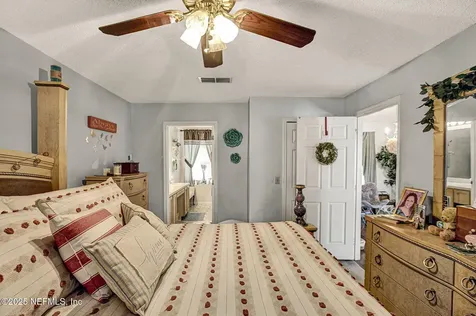 7660 Pilgrims Trace Drive Jacksonville FL 32244