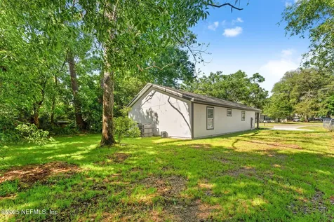 9127 Waynesboro Avenue Jacksonville FL 32208