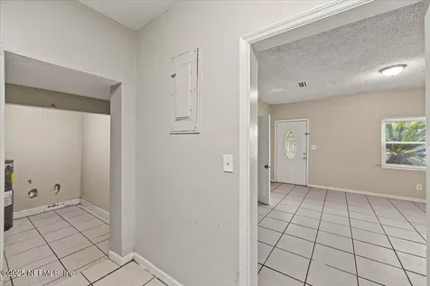 5215 Lexington Avenue Jacksonville FL 32210