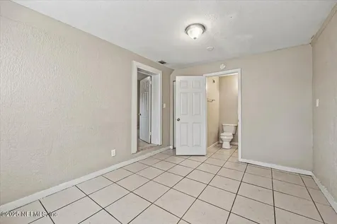5215 Lexington Avenue Jacksonville FL 32210