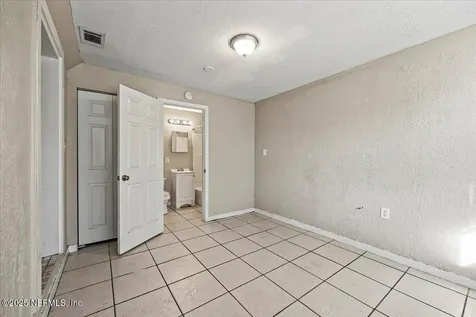 5215 Lexington Avenue Jacksonville FL 32210