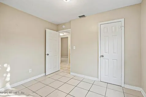 5215 Lexington Avenue Jacksonville FL 32210