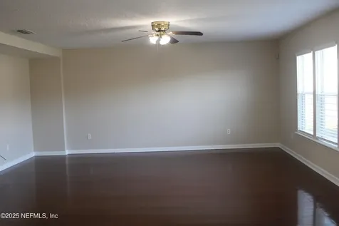 1084 Morning Light Road Jacksonville FL 32218